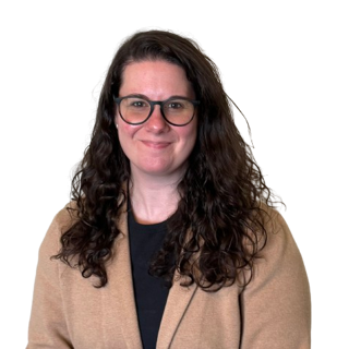 Headshot of Lindsey Morris