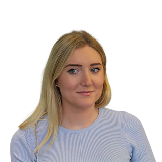 Headshot of Lucy Hughes
